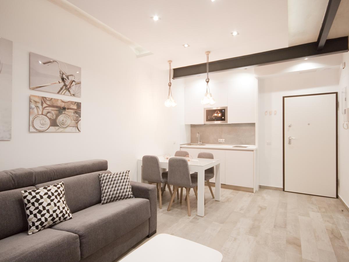 Apartamento Nuevo Y De Lujo En Puerta Del Sol Мадрид Екстер'єр фото
