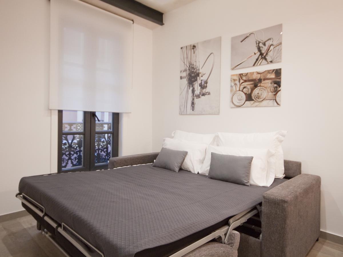 Apartamento Nuevo Y De Lujo En Puerta Del Sol Мадрид Екстер'єр фото